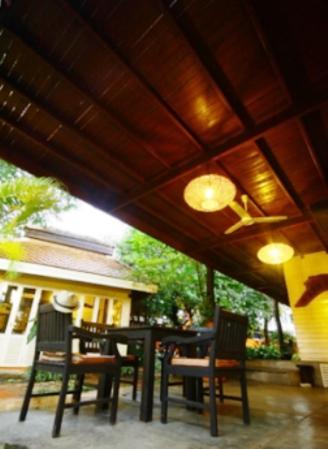 Smile House Guesthouse Chiang Mai Esterno foto