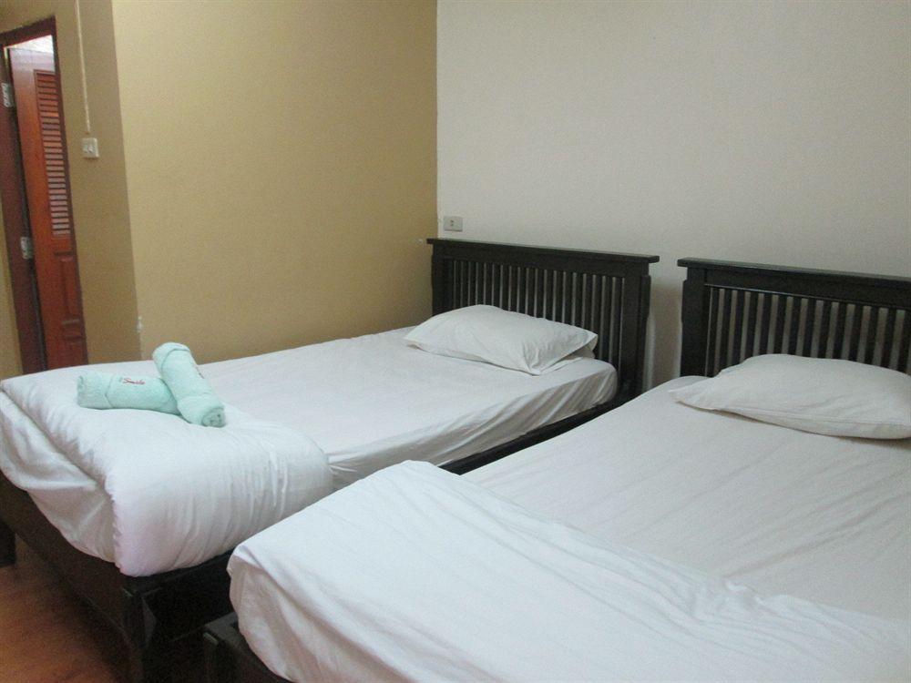 Smile House Guesthouse Chiang Mai Esterno foto